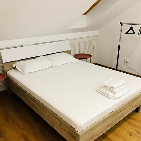 Joy - Union Square U44 Timisoara